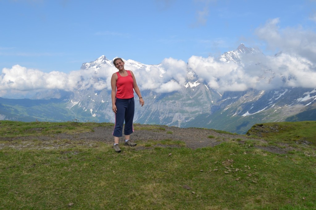 Hiking in Grindelwald Switerland: grindelwald places to see