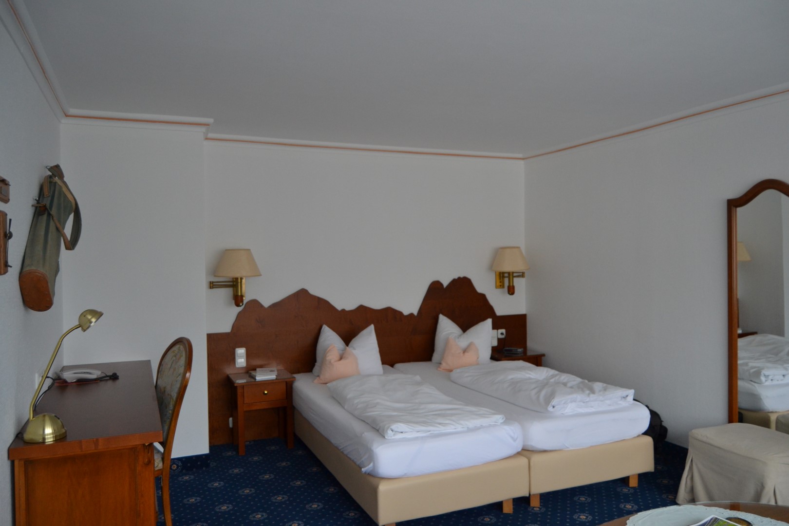 Alternatives to Edelweiss Resort in Garmisch: Rheinischer Hof