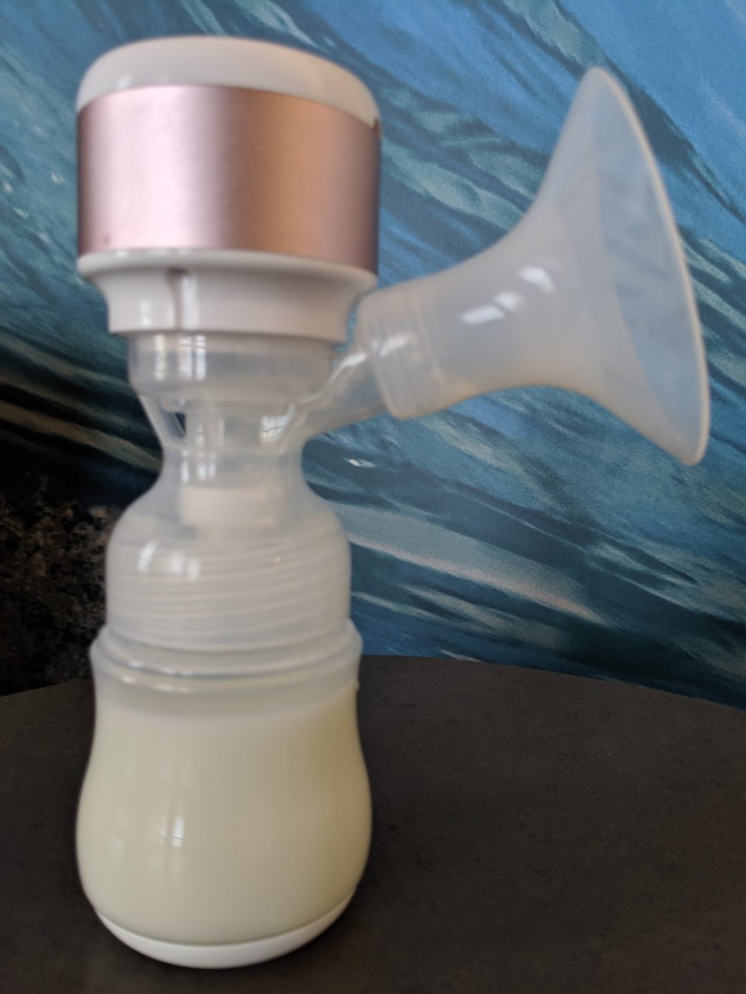 USB rechargeable battery operated breast pump