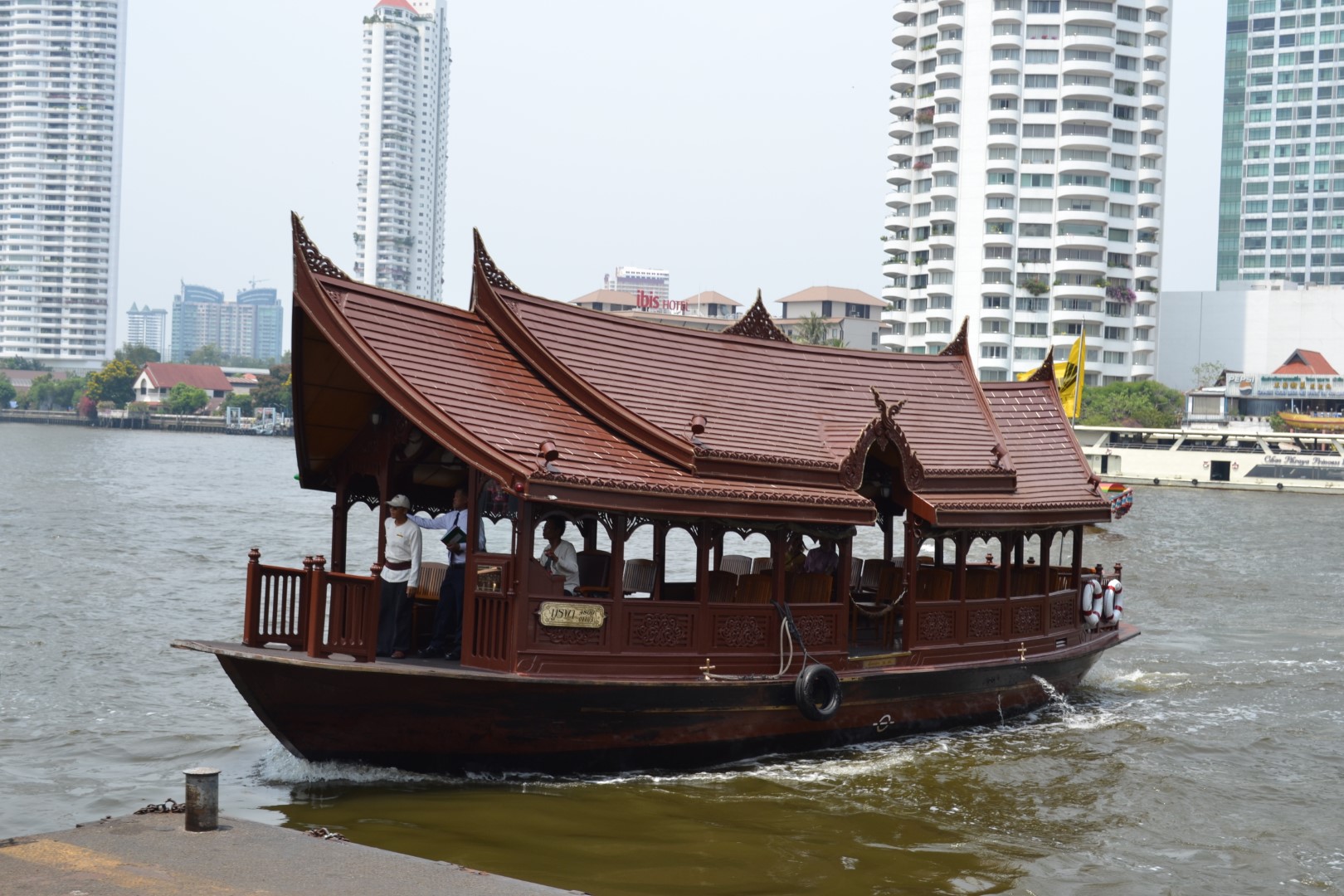 Bangkok boats Chao Phraya River