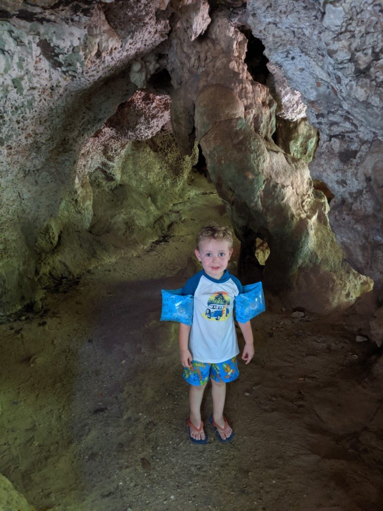  Las cuevas de Phra Nang